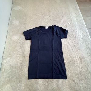 TKEQ Equestrian Kennedy Seamless Short Sleeve - Size S/M